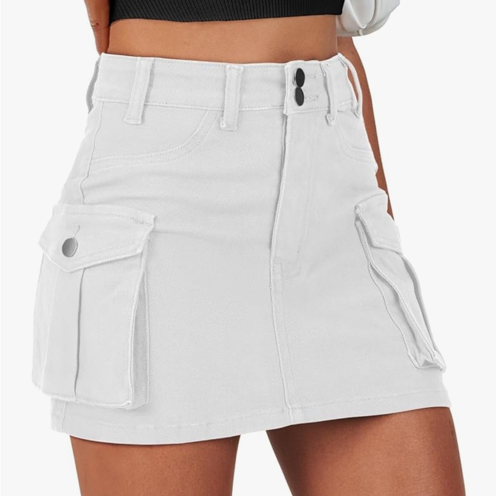 Women's White Cargo Skirt